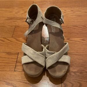 Tom’s sierra wedge heel sandals